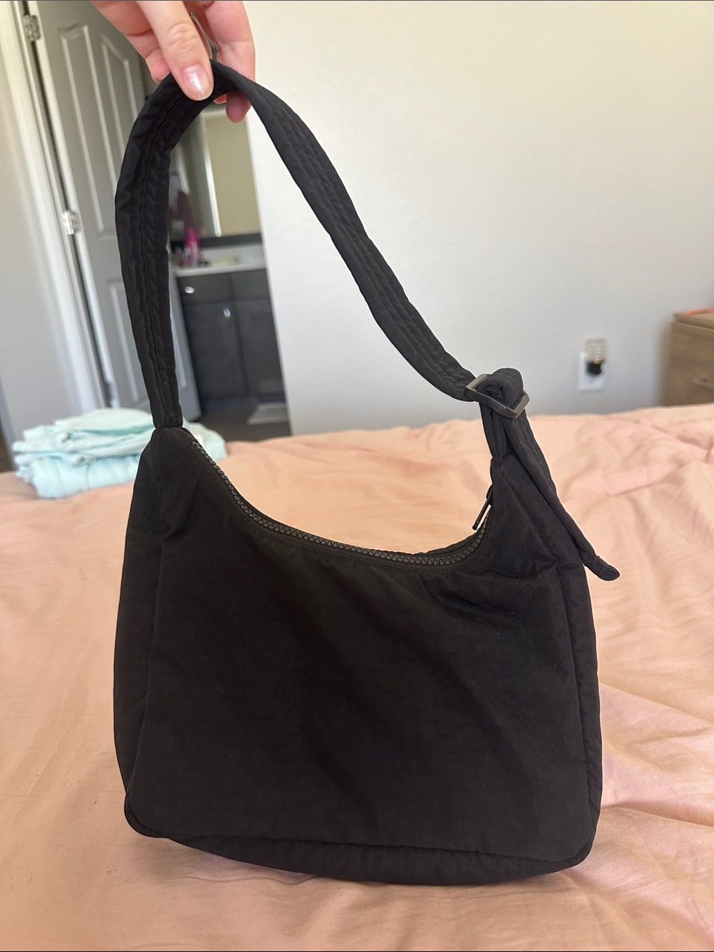 Baggu shoulder bag